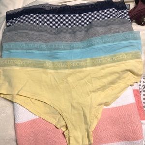 4 pack Victoria’s Secret cheeky style logo panties